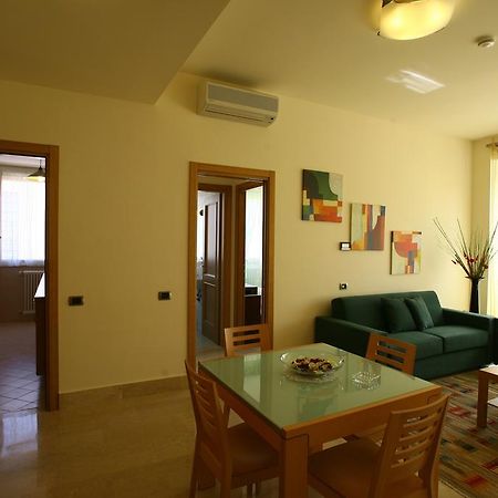 Lux Appartamenti Rome Exterior photo