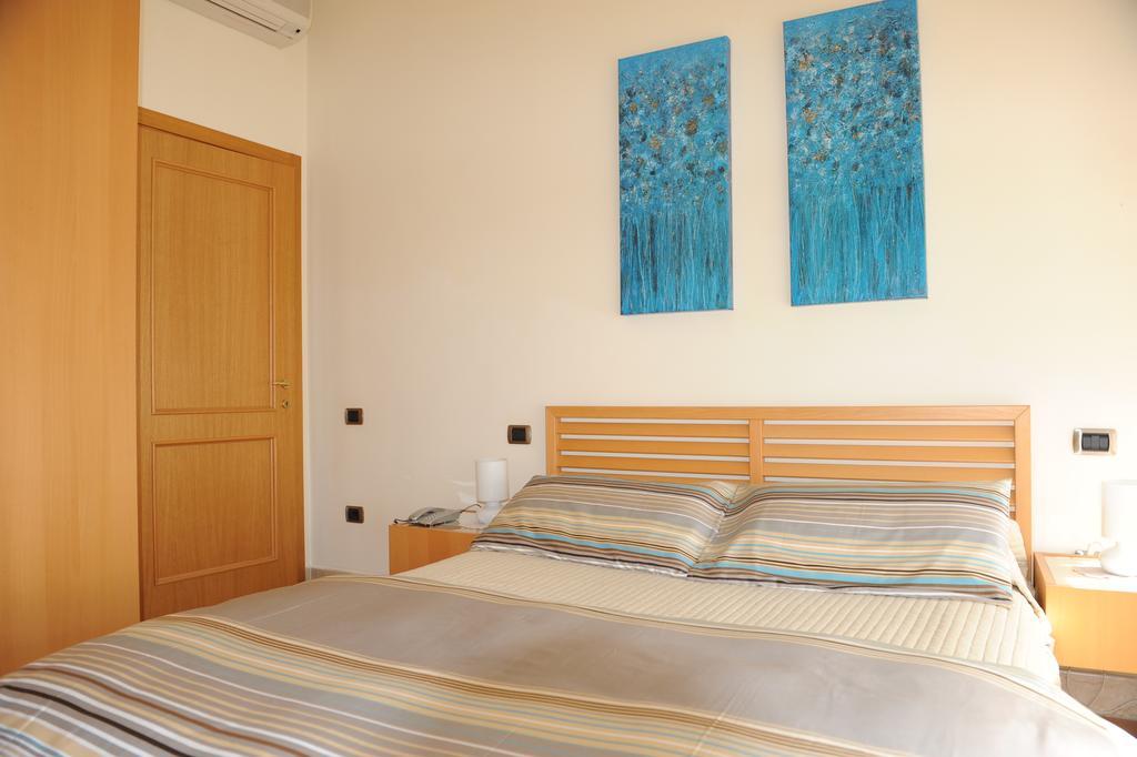 Lux Appartamenti Rome Exterior photo