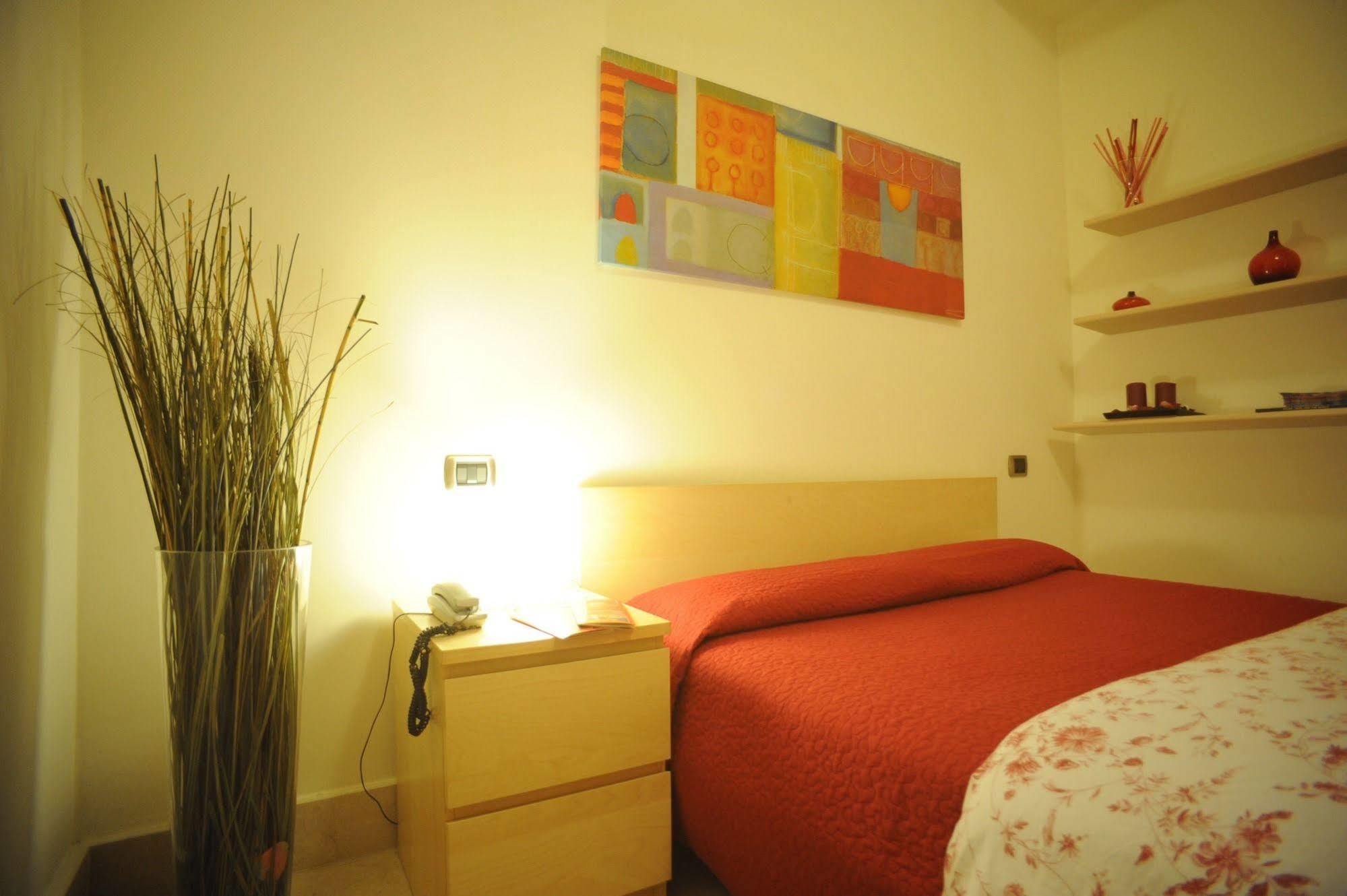 Lux Appartamenti Rome Exterior photo