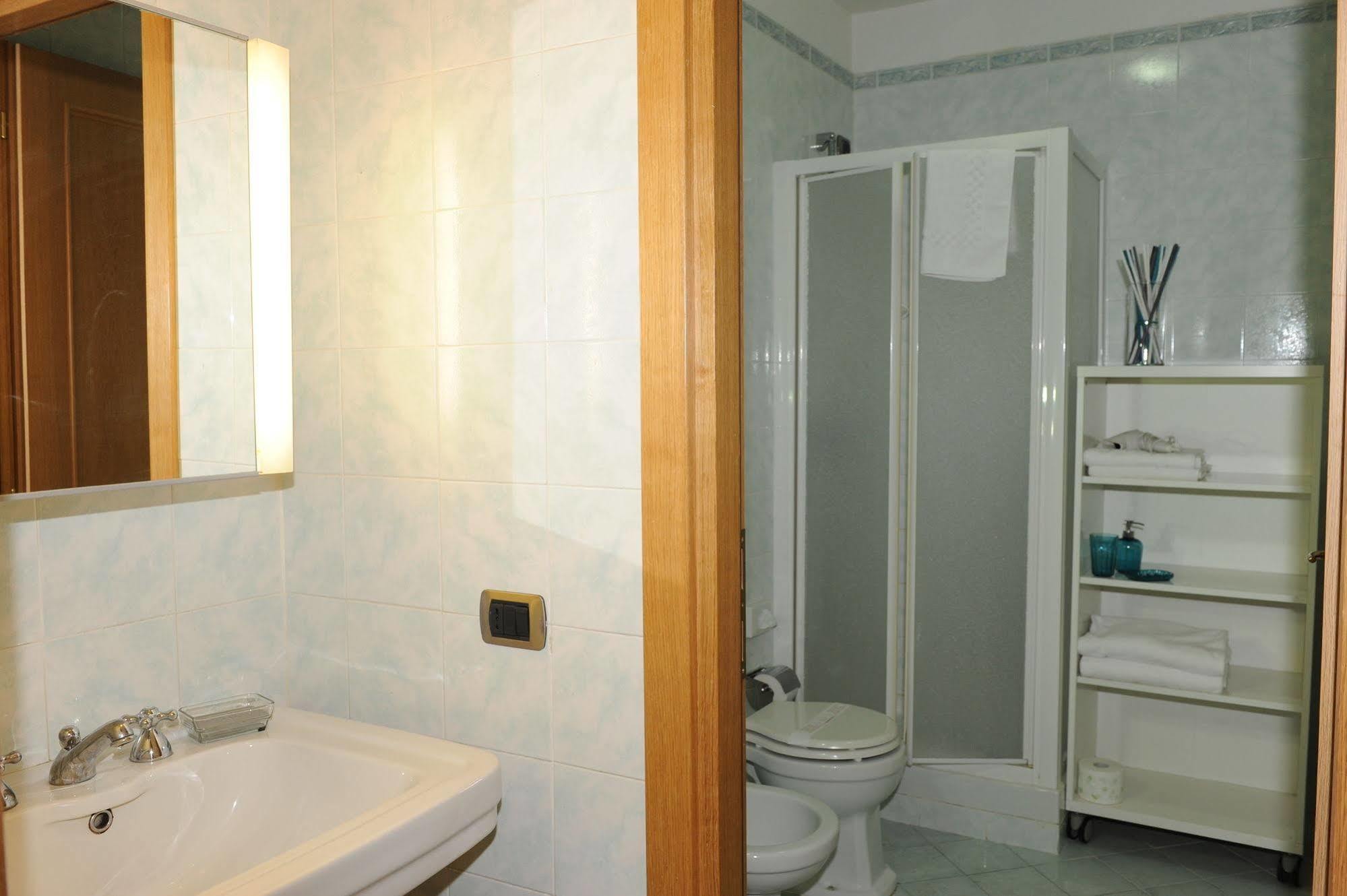 Lux Appartamenti Rome Exterior photo