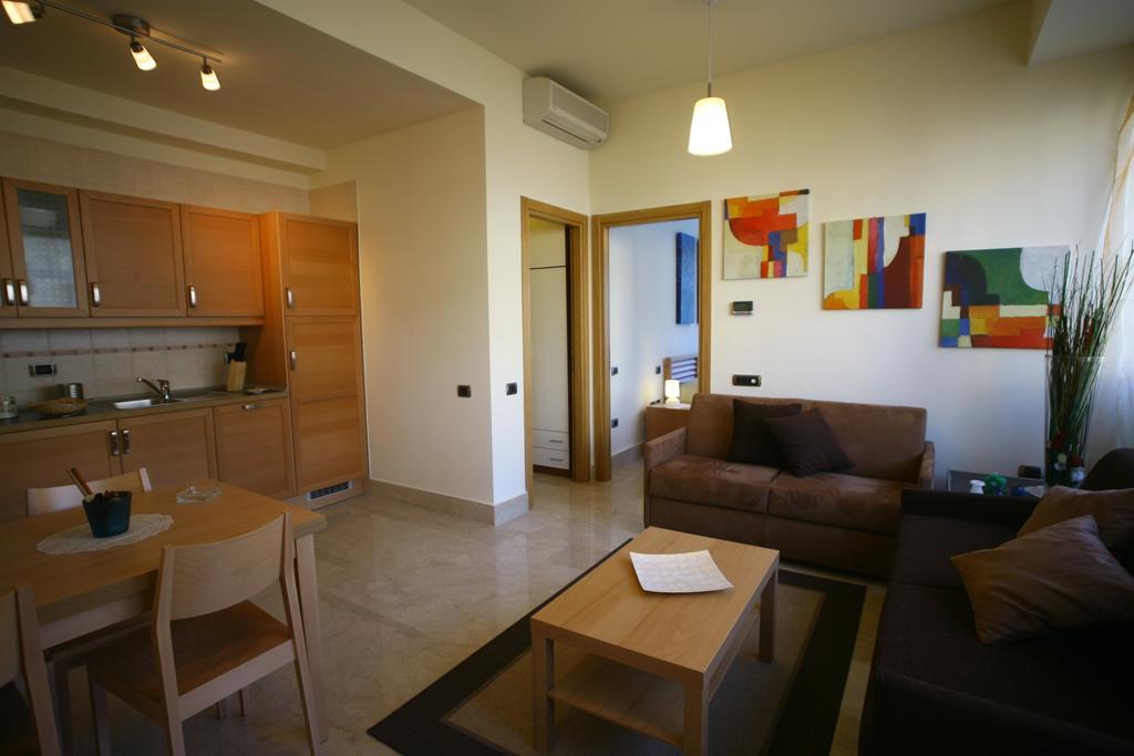 Lux Appartamenti Rome Exterior photo